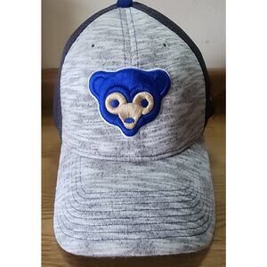 Chicago Cubs New Era 39THIRTY Flex Hat Men's M/L Heather Gray Navy Blue Mesh